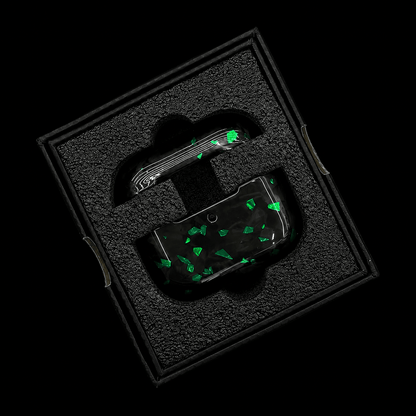 Custodia in Vera Fibra di Carbonio Forgiata per Apple AirPods Pro (1ª, 2ª e 3ª Generazione) e AirPods 4 - TuningLabTuningLab120000513696161895:361386AirPods 3;14:10Forged RedCarbonio forgiato rossoCustodia in Vera Fibra di Carbonio Forgiata per Apple AirPods Pro (1ª, 2ª e 3ª Generazione) e AirPods 4AirPods 3Custodia in Vera Fibra di Carbonio Forgiata per Apple AirPods Pro (1ª, 2ª e 3ª Generazione) e AirPods 4TuningLab